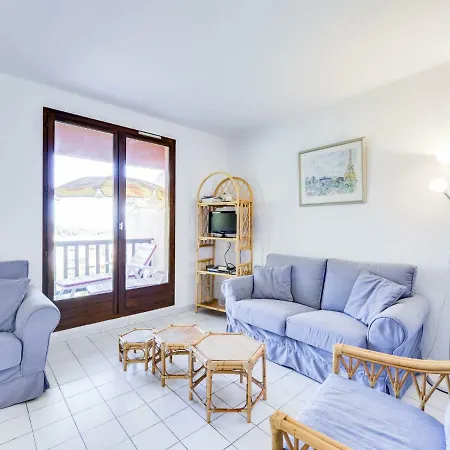 Апартаменты Le Hameau Du Soleil